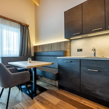 Gaestehaus Mirzl Отель типа 