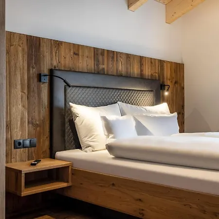 Gaestehaus Mirzl Bed & Breakfast