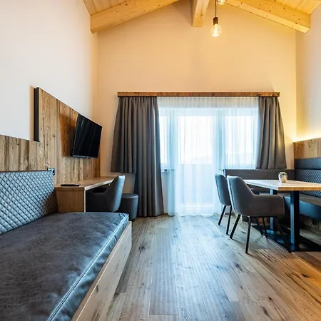 Gaestehaus Mirzl Шладмінг