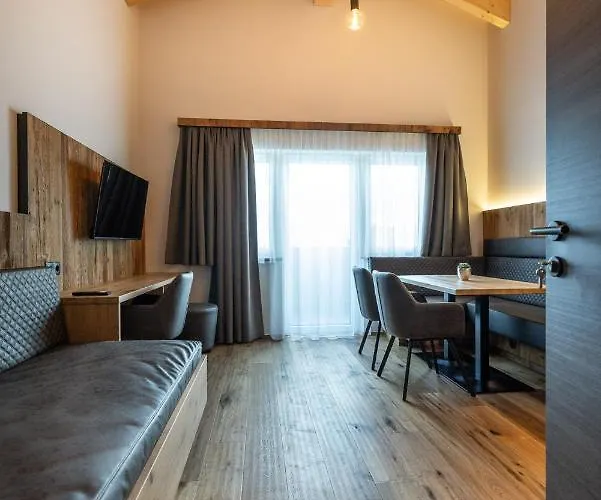 Gaestehaus Mirzl Couette-café Schladming